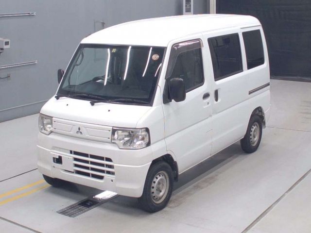 10017 MITSUBISHI MINICAB VAN 2013 г. (CAA Gifu)